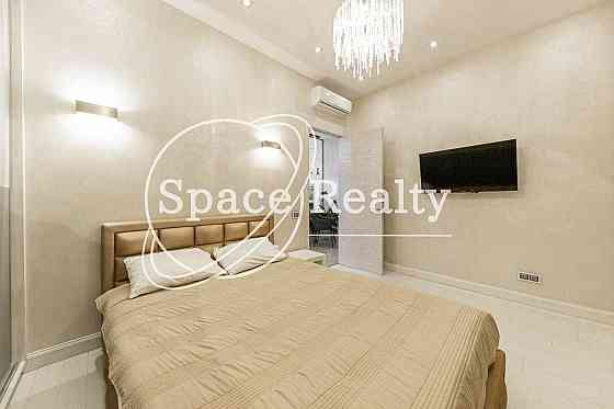 Продаж Дизайнерскої 3-кімнатної квартири 90 м2 ЖК Новопечерские Липки Киев