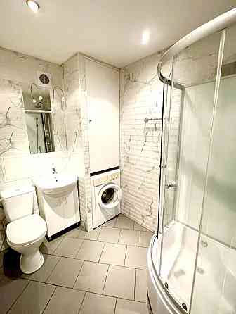 1к пр.Богдана Хмельницкого 24 ( Героев Сталинграда) Дніпро