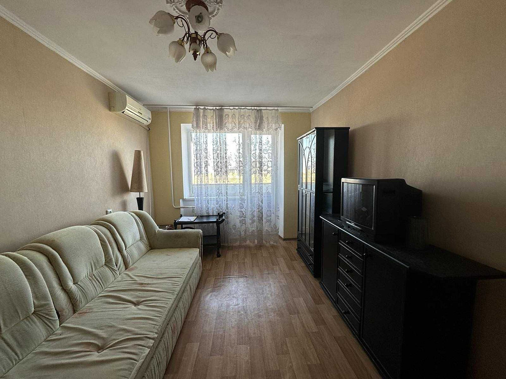 2к квартира в Ботаническом переулке. Проходная комната. Чистая Одеса - зображення 2