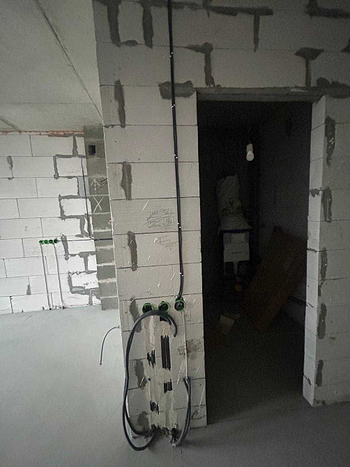 Продам Терміново квартиру 23,5 м2 з документами вул. Кам'янська Київ - зображення 5