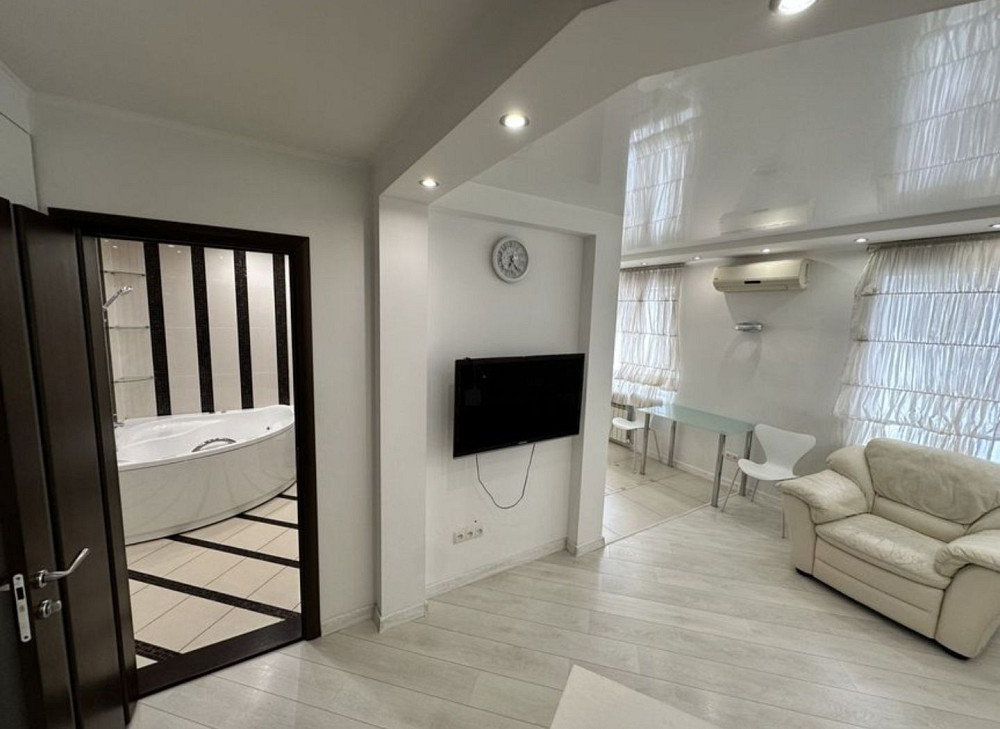 Продам квартиру с Автон. Газ. Отоплением Кап Ремонт ЖМ Победа 6 Днепр - изображение 1