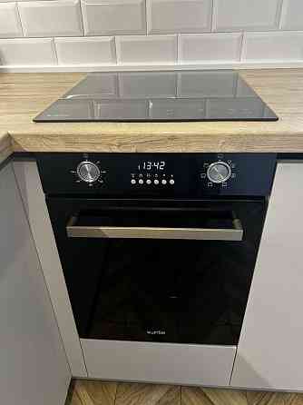 Студія з сучасним ремонтом в будинку бізнес класу Буча