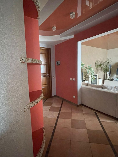 Простора 3-х кімнатна квартира в статусному будинку, на Пр. Миру 21 Житомир - изображение 6