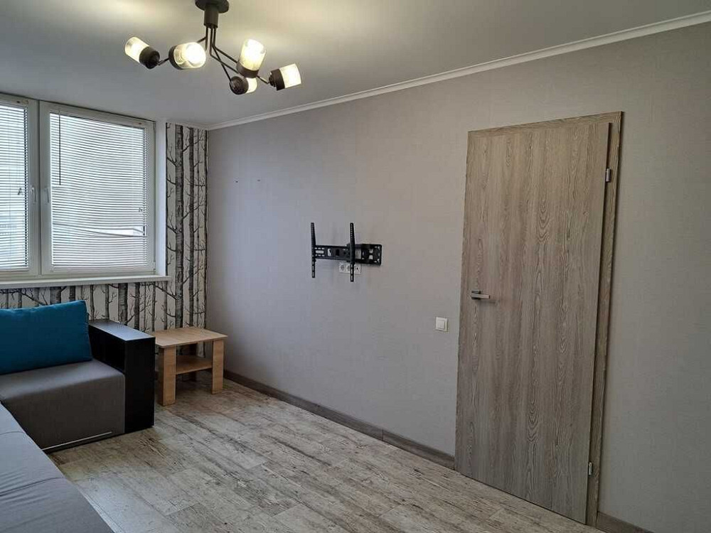 Продам 1 кімнатну квартиру, з меблями, метро Харківська 12 хвилин Киев - изображение 3
