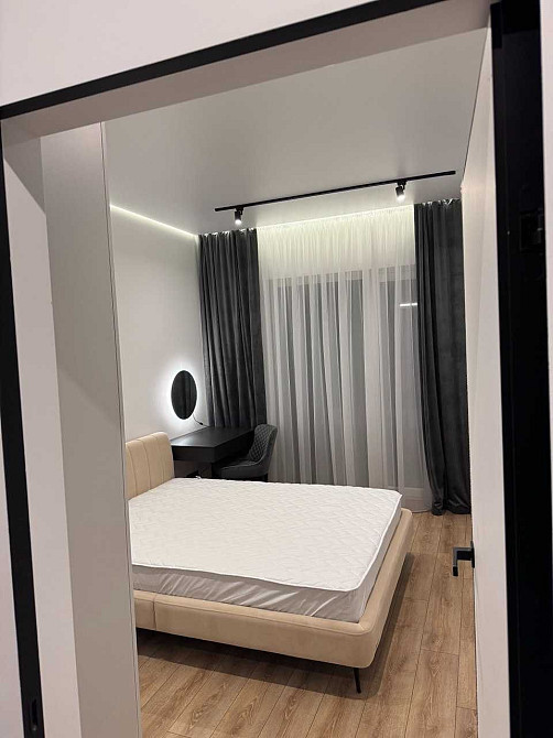 Продаж, 1 кімната, 40 кв., без комісії, паркомісце, закритий двір Ужгород - изображение 4