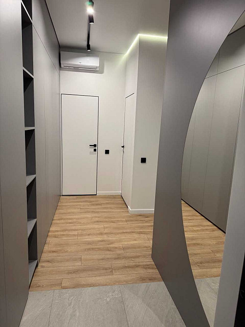 Продаж, 1 кімната, 40 кв., без комісії, паркомісце, закритий двір Ужгород - изображение 6