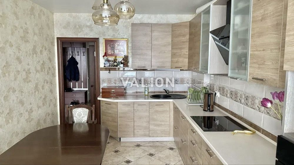 3 кімн. кв. + гараж, ЖК Оберіг, Вул. Бориспільська 23а, Червоний Хутір Київ - зображення 2