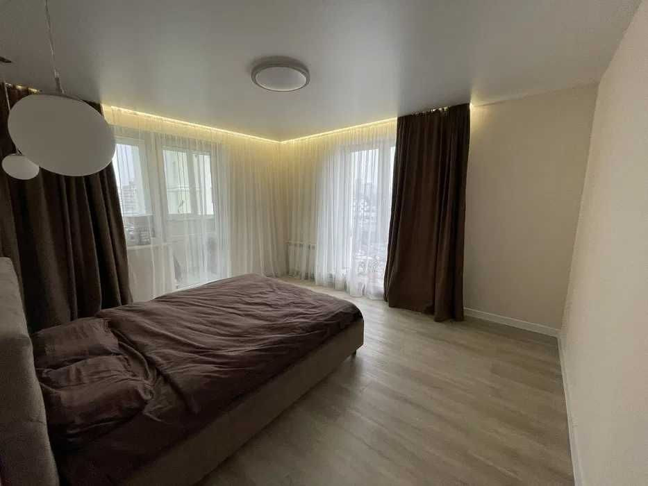 Продам ШИКАРНУЮ 2-х к. кв-ру в ЖК Рогатинский. Метро Центральный рынок Харків - зображення 1