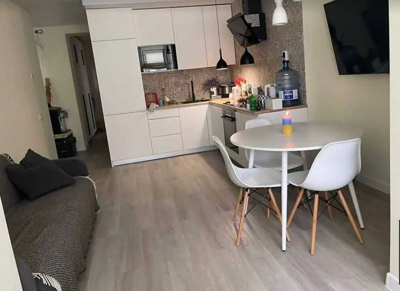 Продам ШИКАРНУЮ 2-х к. кв-ру в ЖК Рогатинский. Метро Центральный рынок Харків - зображення 2