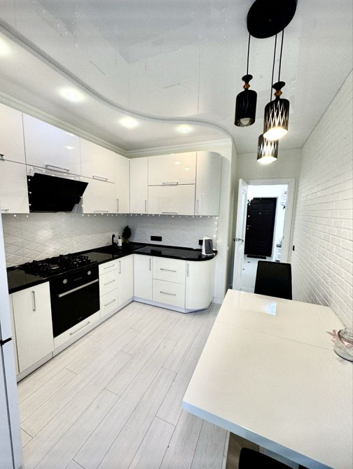 !!! Укомплектована 1к НОВОБУДОВА з РЕМОНТОМ !!! Ровно - изображение 4