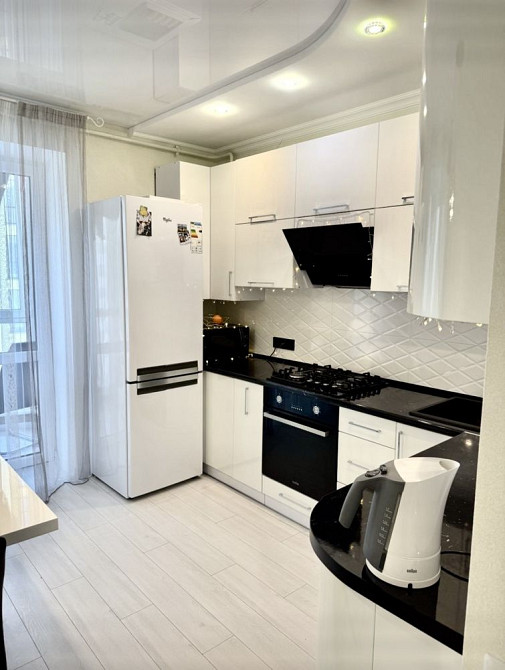 !!! Укомплектована 1к НОВОБУДОВА з РЕМОНТОМ !!! Ровно - изображение 1