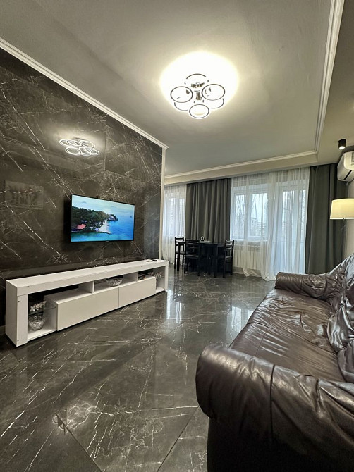 Продам 3к квартиру с мебелью и техникой ЖМ Солнечный Дніпро - зображення 1