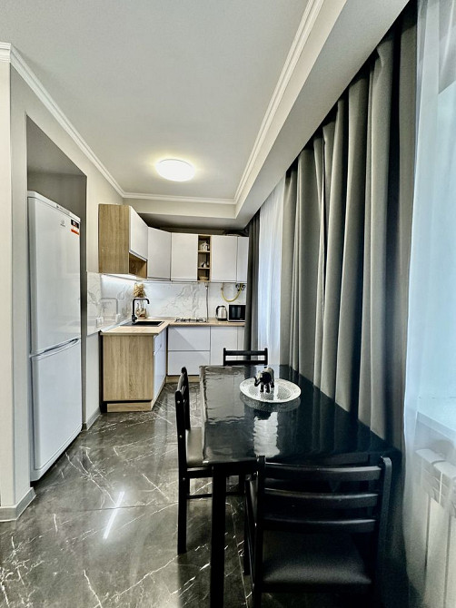 Продам 3к квартиру с мебелью и техникой ЖМ Солнечный Дніпро - зображення 4