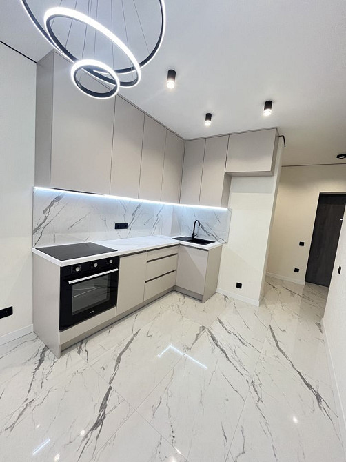 1 к . Вікна на центральний парк ! Новий ремонт ! Ірпінь - зображення 1