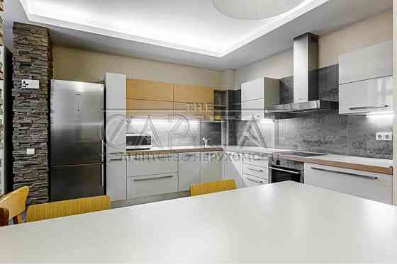 ПРОДАЖА 4-комнатной квартиры в центре, Шевченковский р-н, Дмитриевская Киев