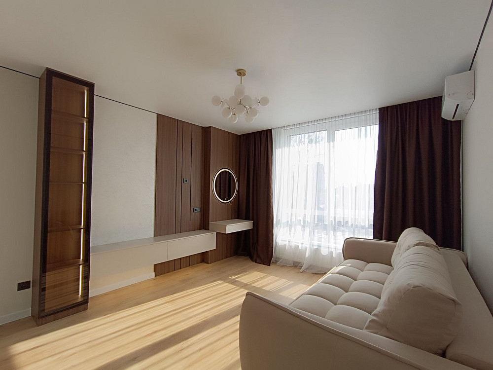 Центр міста 3 поверх ЖК Фемелі Плаза простора сонячна 2х кімнатна Ивано-Франковск - изображение 7