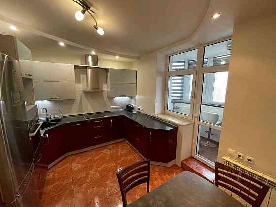 3-к.кв. м.Мінська новобуд вул.Калнишевського,7 євро, перша здача Київ