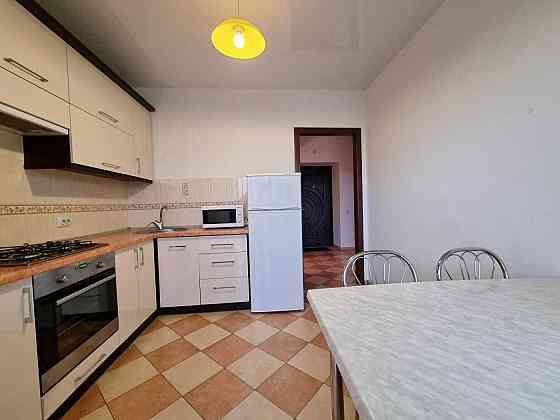 Простора однокімнатна квартира новий ЖК, пр. Перемоги, Житомирська Київ