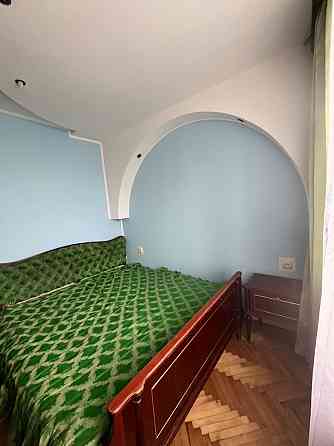 1 кім. вул. Лінкольна для хлопця Львів