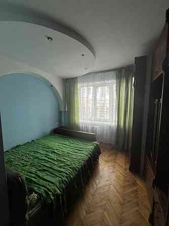 1 кім. вул. Лінкольна для хлопця Львів