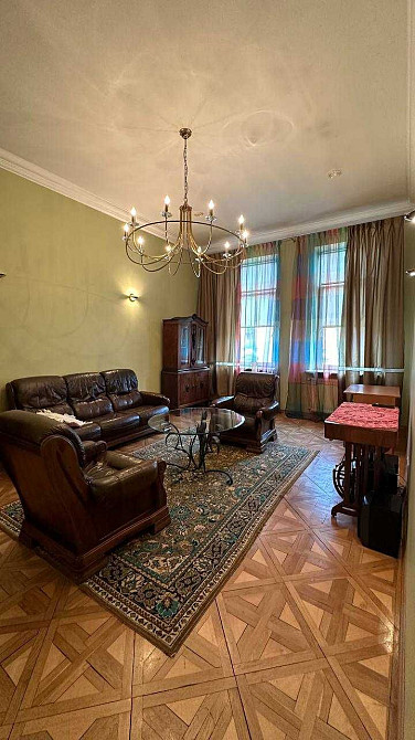 Оренда 3-кімнатної квартири в центрі Львова, площа Франка Львів - зображення 2