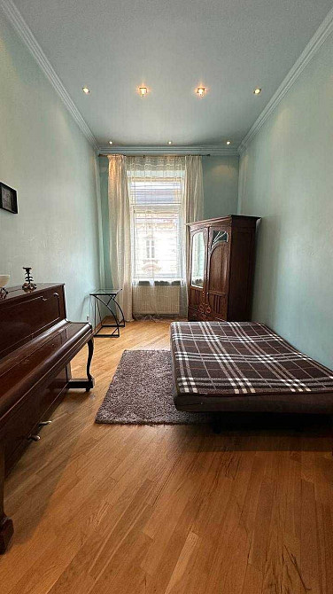 Оренда 3-кімнатної квартири в центрі Львова, площа Франка Львів - зображення 8