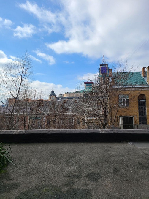 ТИХИЙ ЦЕНТР,Бесарабка 1к с терассой, Мастерской,Гараж,ремонт под Вас Київ - зображення 1