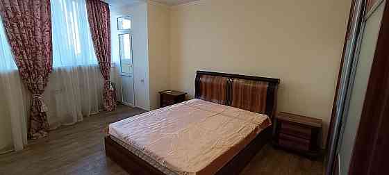 Шикарна 2 к квартира  + кухня студія Позняки Осокорки Рівер Мол Київ