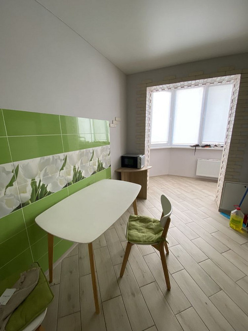 Однокімнатна з ремонтом, меблями і технікою, АО. Житомир - зображення 3