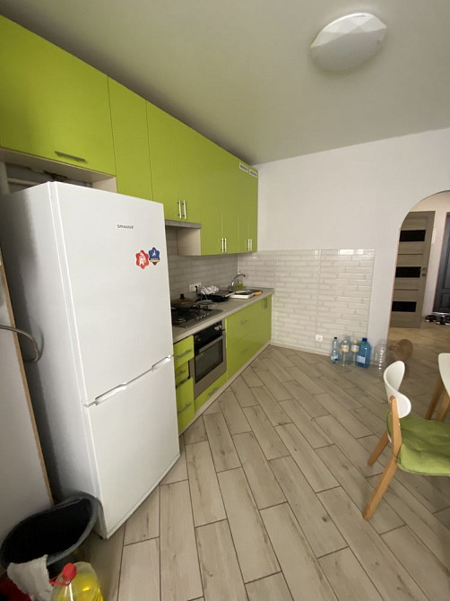 Однокімнатна з ремонтом, меблями і технікою, АО. Житомир - зображення 2