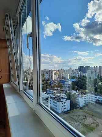 Вільна ,Велика 1 кімн. метро Мінська, пр.В.Івасюка 47а Київ