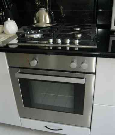 Хозяева сдают 3-х комнатн Центр ул Рабочая (Герасюты) 5/9 кирпич Днепр