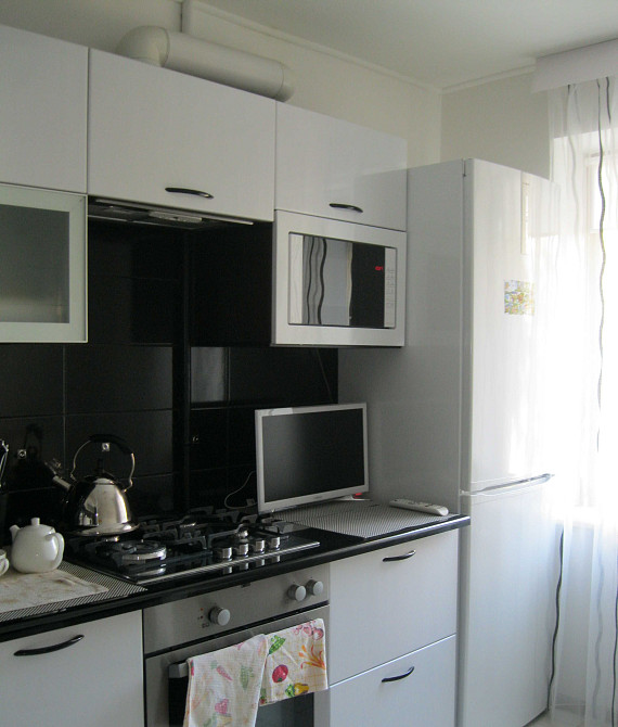 Хозяева сдают 3-х комнатн Центр ул Рабочая (Герасюты) 5/9 кирпич Дніпро - зображення 1