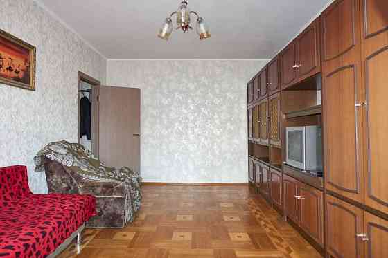 2к. ул. Никольско-Слободская 6/2, м. Левобережная 15мин. ходьбы Київ