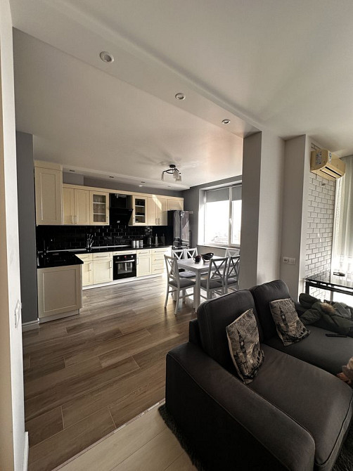 Оренда новобуду 50 кв.м, Герцена Чернівці - зображення 1