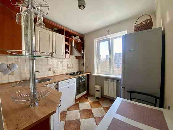 Здам 2 кімнатну квартиру Дарницька площа, Хар.шосе 12 Київ