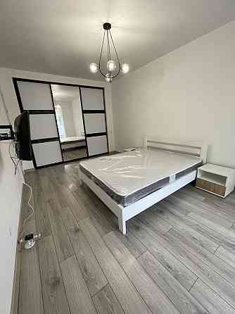 Оренда  1-кімнатна Біля міського озера Ивано-Франковск