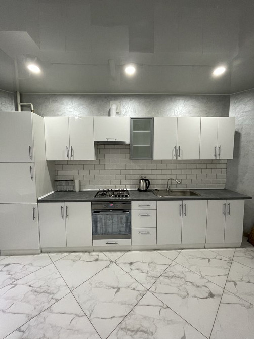 Оренда  1-кімнатна Біля міського озера Ивано-Франковск - изображение 8