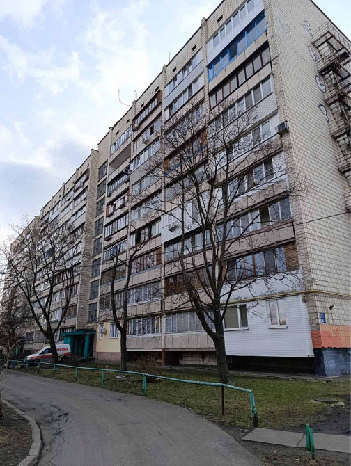 Аренда 1 кв. 30м. Ул. Космонавта  Поповича 18. Лесной. Свободна Срочно Київ - зображення 1