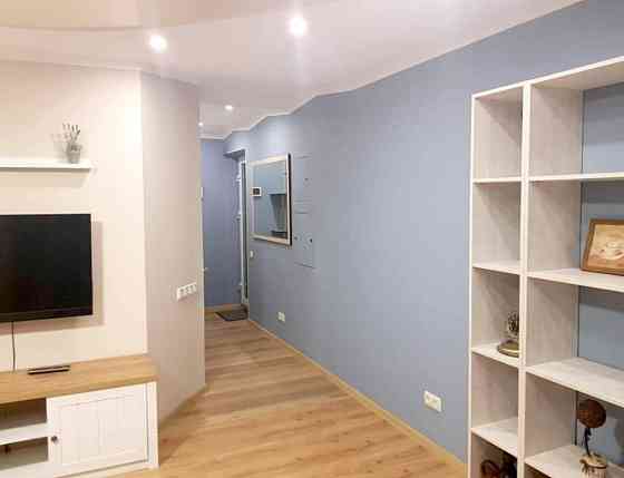 От месяца. 2 х к кв. Левый берег. Новострой. 2 х к кв. Днепр