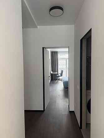 Перша здача! Двокімнатна в центрі Київ