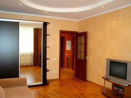 центр метро Печерск ул Щорса 33 3х квартира Київ - зображення 1