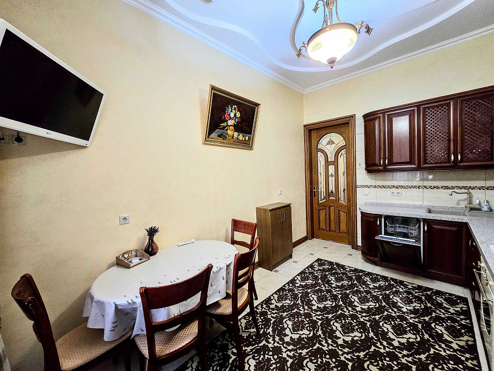 Здам 2-Х кімнатну Новобудову в ПАРКОВІЙ зоні вул.ПЕТРИЩУКА (Суворова) Чернівці - зображення 4