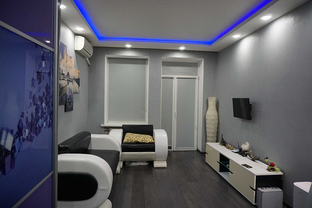 сдам однокомнатную квартиру Печерск. бул. Н. Михновского Київ - зображення 4