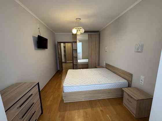 Оренда 2 кім кв по вул. Хотинська (5хв до Стометрівки) Ивано-Франковск