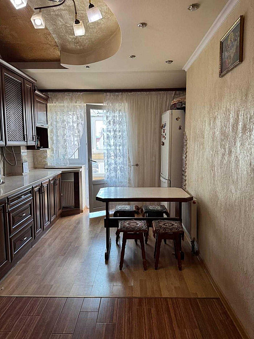 Ексклюзивна оренда 2-к квартири вул. бічна Мазепи, Шевченківський р-н Львів - зображення 2