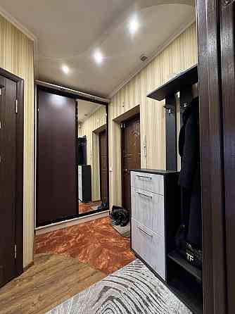 Однокімнатна новобудова ТЦ Майдан, панорамні вікна Чернівці