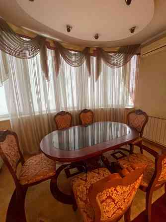 Здається 3 кімнатна квартира32000 грн м .Мінська Тимошенко 21 Київ