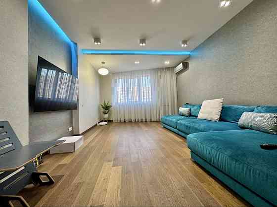 2-кім. квартира 77,3 м² ремонт, техніка, меблі. Оболонь, р. Дніпро Київ