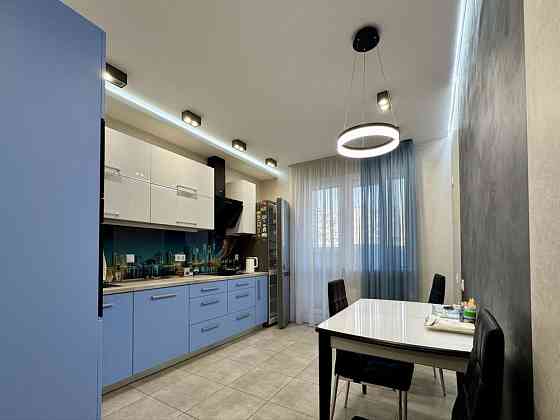 2-кім. квартира 77,3 м² ремонт, техніка, меблі. Оболонь, р. Дніпро Київ